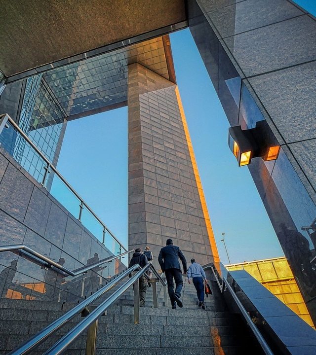 stairs-6133971_1280